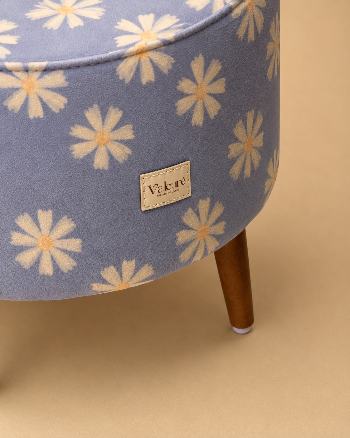 SNOWKINS ottoman styled in a room